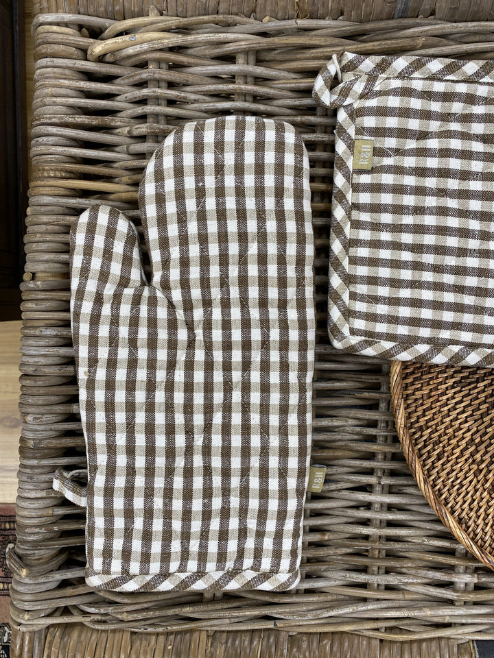 Gingham Oven Glove Earth Brown